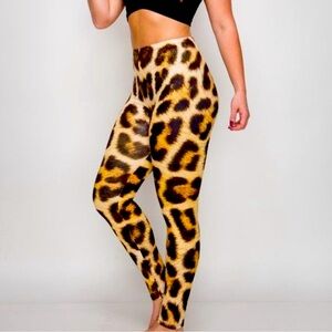 Miz Plus: Panther Fur Skin Animal Print 3D illusion Leggings XL